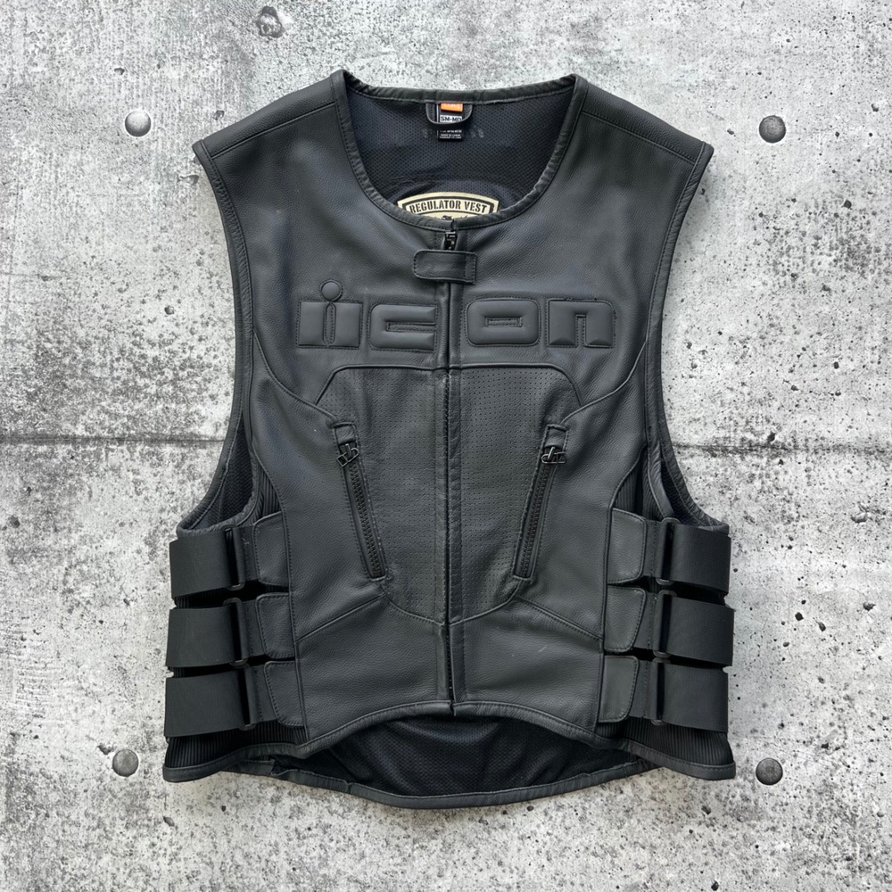 Icon Regulator Vest Mens Small-Medium Black Leather Tactical D3O Motorcycle Gear